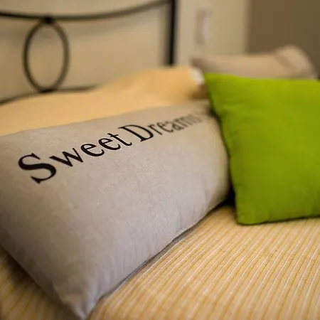 Bed & Breakfast Casa Liuzza *